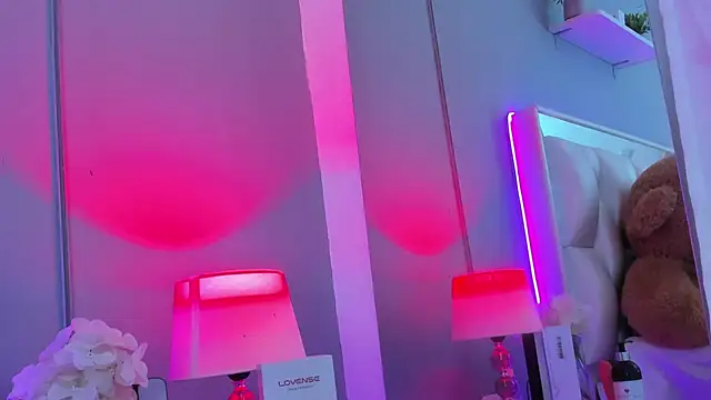 minnari online show from 10.13.25