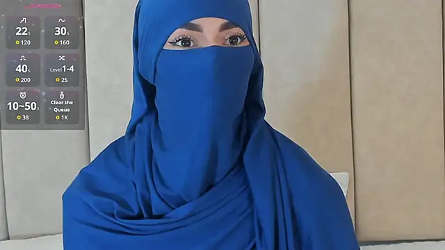  Zahiira  online show from 09.23.25