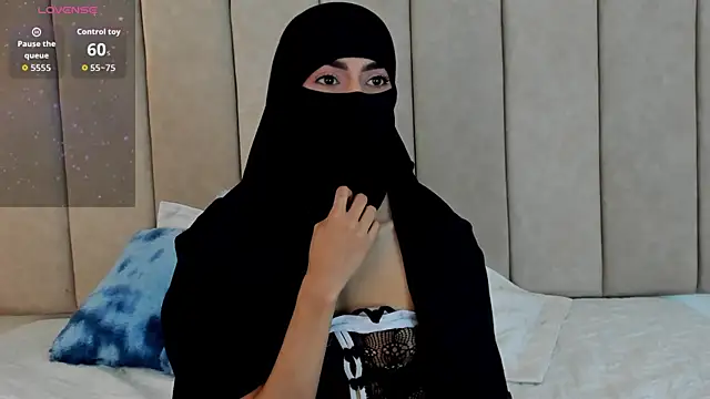  Zahiira  online show from 03.23.26