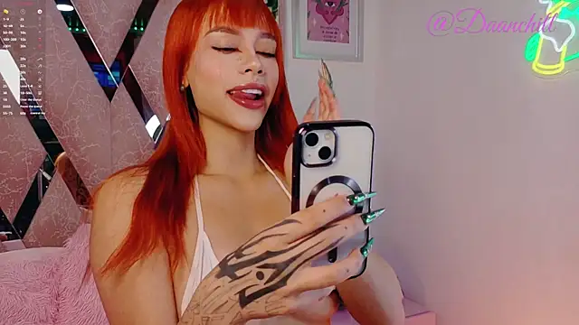 ScarlettRusso1 online show from 09.28.25