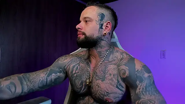 Snapshot of natevillage chatting on 09.14.25 natevillage online show from 09.14.25