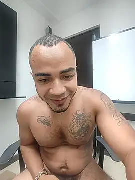 Snapshot of SanChacal5694 chatting on 08.04.26 SanChacal5694 online show from 08.04.26