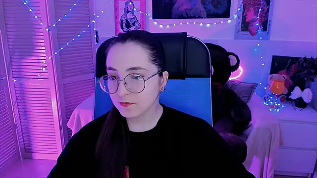 VirtuallVoyant online show from 09.13.25