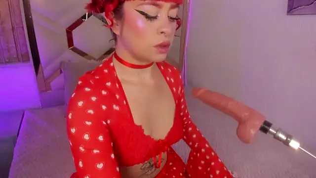 Venuss1  online show from 02.19.26