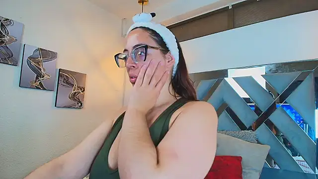 Snapshot of Rossi_ss1 chatting on 02.10.26 Rossi ss1 online show from 02.10.26