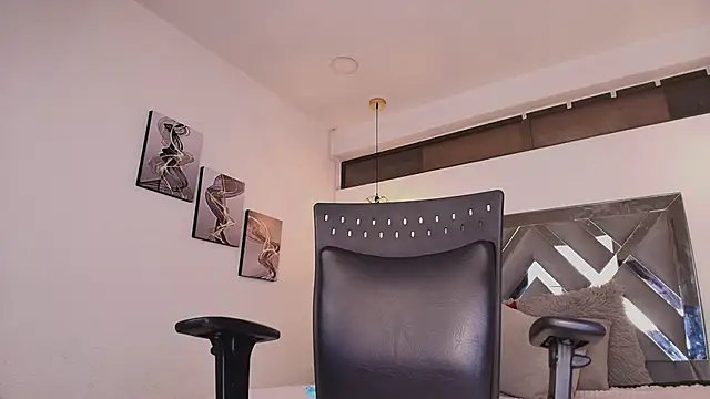 Snapshot of Rossi_ss1 chatting on 02.27.26 Rossi ss1 online show from 02.27.26