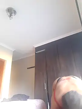 SweetBerryBliss online show from 10.27.25