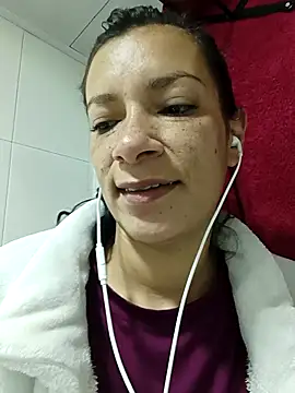 kim lebanon online show from 11.10.25