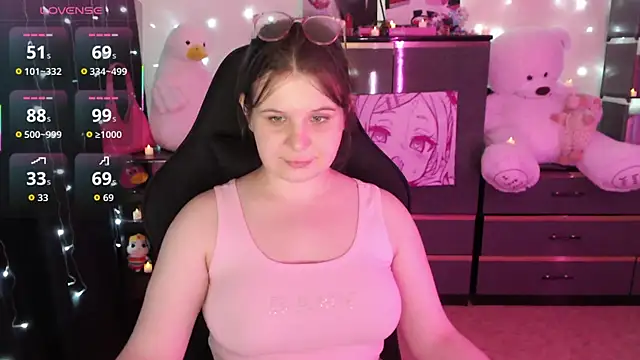 AmyVibess online show from 10.15.25