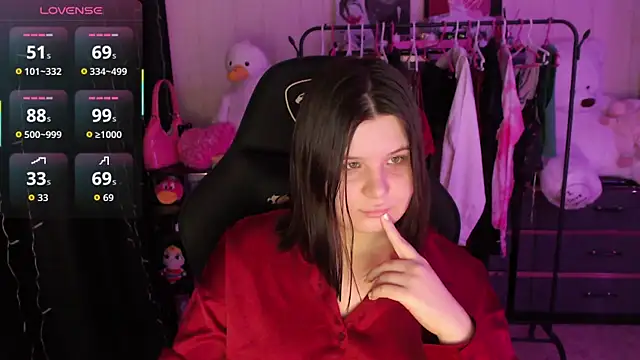 Snapshot of AmyVibess chatting on 04.25.26 AmyVibess online show from 04.25.26
