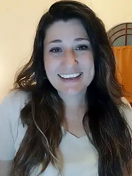 Snapshot of BlanquitaMexicana chatting on 11.26.25 BlanquitaMexicana online show from 11.26.25