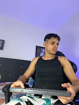 Luke Stone online show from 10.24.25