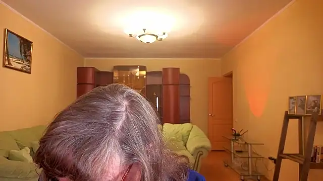 Betty Brick online show from 01.09.26