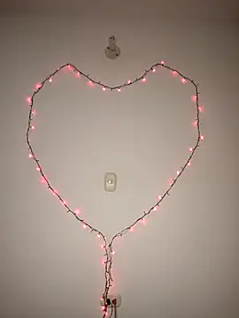 NovaTemptress online show from 12.18.25