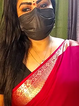 honey-flower online show from 12.17.25