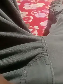 Snapshot of Marufms chatting on 10.03.25 Marufms online show from 10.03.25