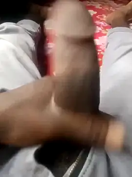 Snapshot of Marufms chatting on 10.10.25 Marufms online show from 10.10.25