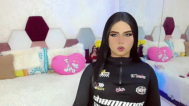 kushina uzumaki75 online show from 10.04.25