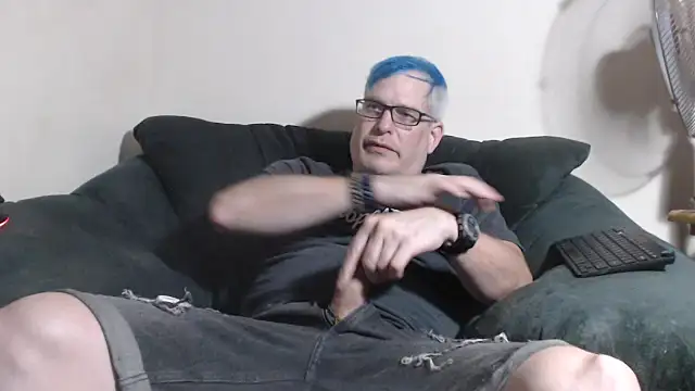 Snapshot of nerdy6 chatting on 06.03.26 nerdy6 online show from 06.03.26