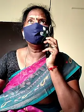 Snapshot of tamil_Nathi chatting on 03.09.26 tamil Nathi online show from 03.09.26