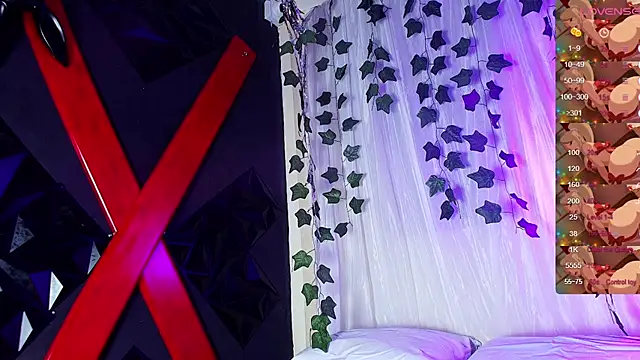 ivonne diaz1 online show from 12.01.25