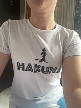 Snapshot of Megan_colsom chatting on 10.14.25 Megan colsom online show from 10.14.25