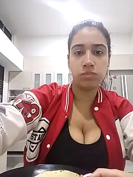 Samantha hotly online show from 10.16.25