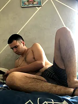 Snapshot of Cesar_Augusto chatting on 10.20.25 Cesar Augusto online show from 10.20.25