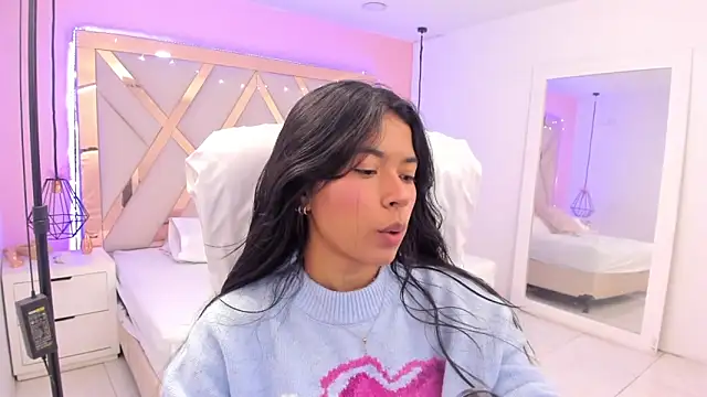 samantaa shy online show from 04.06.26