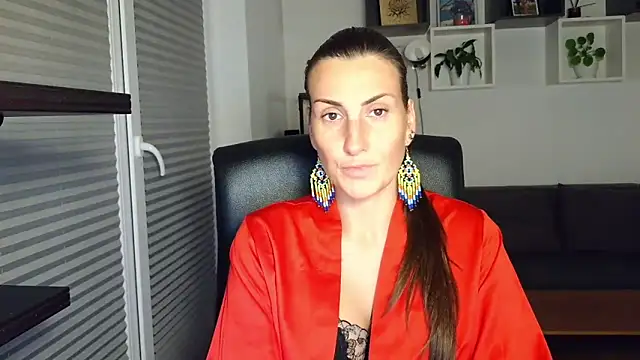 DonnaAmore online show from 09.08.25