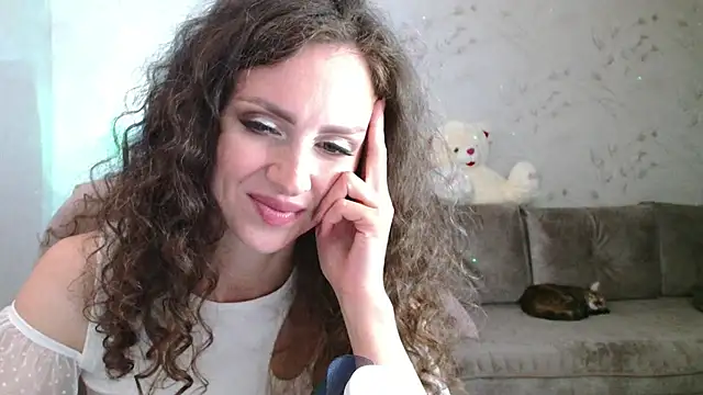 Snapshot of Amber_Carrol chatting on 04.30.26 Amber Carrol online show from 04.30.26