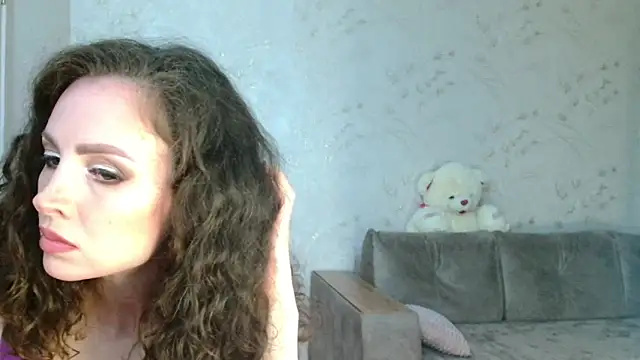 Snapshot of Amber_Carrol chatting on 05.22.26 Amber Carrol online show from 05.22.26