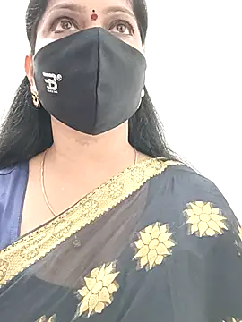 shivani27 online show from 09.11.25