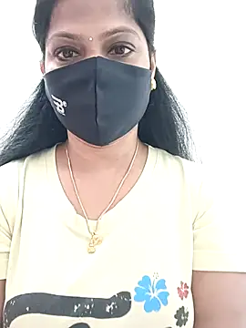 shivani27 online show from 09.14.25