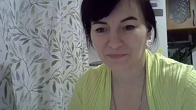 Snapshot of Krystal_82 chatting on 02.01.26 Krystal 82 online show from 02.01.26