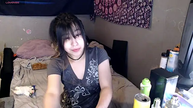 London Ray online show from 11.19.25