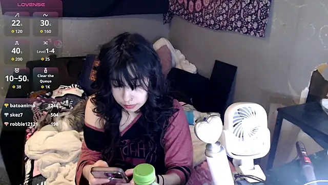 London Ray online show from 02.12.26