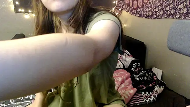 Snapshot of London_Ray chatting on 07.02.26 London Ray online show from 07.02.26
