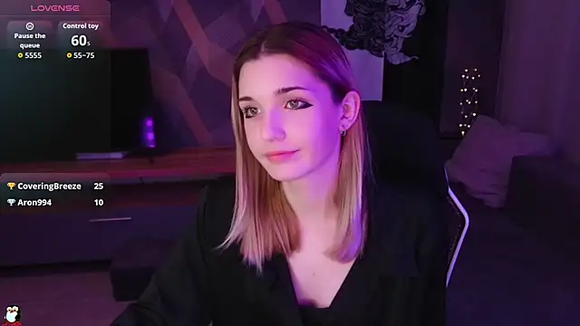 Sandy Belle online show from 09.09.25