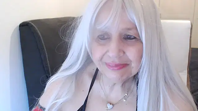 Snapshot of SusiLifeXXX chatting on 02.13.26 SusiLifeXXX online show from 02.13.26