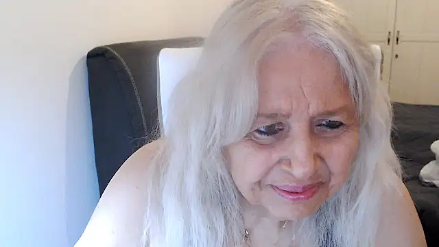 Snapshot of SusiLifeXXX chatting on 02.20.26 SusiLifeXXX online show from 02.20.26