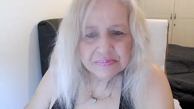 Snapshot of SusiLifeXXX chatting on 02.24.26 SusiLifeXXX online show from 02.24.26