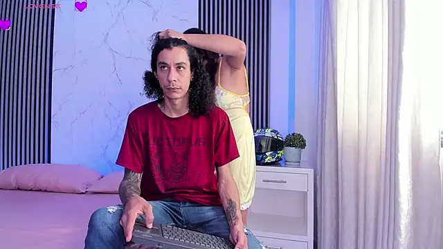Snapshot of JackAndRosse_ chatting on 03.19.26 JackAndRosse online show from 03.19.26