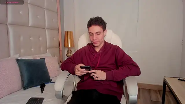 dark sun302 online show from 09.25.25