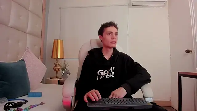 dark sun302 online show from 10.07.25