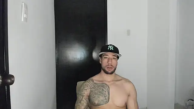 Snapshot of ThiagoLugo chatting on 07.17.26 ThiagoLugo online show from 07.17.26