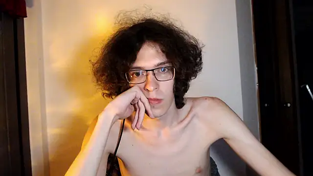 LovesomeCookie online show from 05.03.26