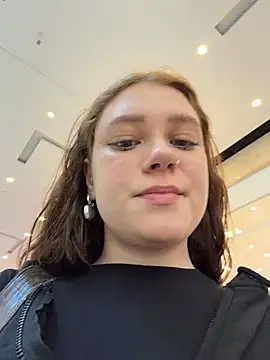 Snapshot of lucy-joy chatting on 07.16.26 lucy-joy online show from 07.16.26