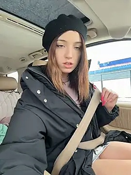 DollyTall online show from 02.19.26