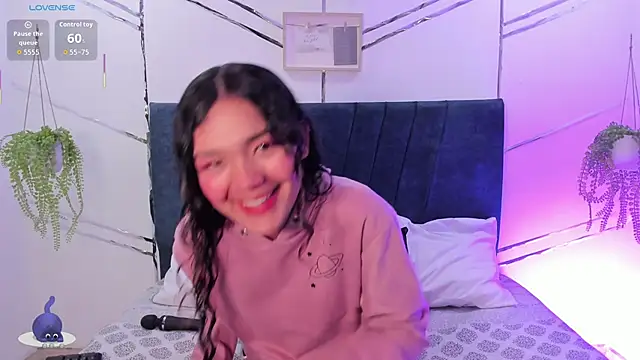 Camilla Miller01 online show from 09.30.25